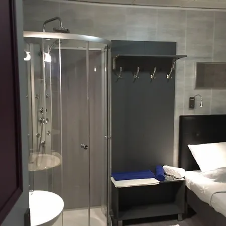 Gofen Hotel Paris